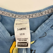 Load image into Gallery viewer, unisex Bonds, zip wondersuit / zippy / romper, bananas, FUC, size 00,  