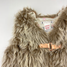 Load image into Gallery viewer, Girls Target, lined faux fur vest / jacket, GUC, size 4,  