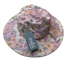 Load image into Gallery viewer, Girls Toshi, floral swim sun hat. Sz: M, circum 54cm, NEW, size 4-6,  