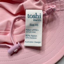 Load image into Gallery viewer, Girls Toshi, pink swim sun hat, UPF 50+, Sz: XS, circum: 43cm, NEW, size 000-00,  