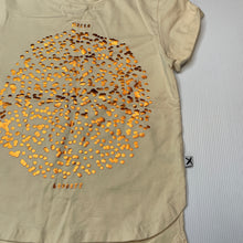 Load image into Gallery viewer, Girls Minti, cream tee / top, foil spots, NEW, size 4,  