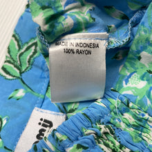 Load image into Gallery viewer, Girls Mii Love Mu, lightweight floral shorts, elasticated, NEW, size 8,  