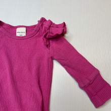 Load image into Gallery viewer, Girls Baby Berry, pink ribbed bodysuit / romper, FUC, size 000,  