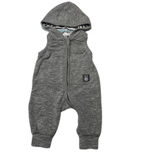 Load image into Gallery viewer, unisex Anko, lightweight knit hooded romper, pilling, FUC, size 0000,  