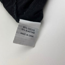 Load image into Gallery viewer, Girls Wayne Jnr, lightweight stretchy long sleeve top, EUC, size 6,  