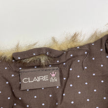 Load image into Gallery viewer, Girls CLAIRE, cotton lined zip up faux fur vest, GUC, size 4,  