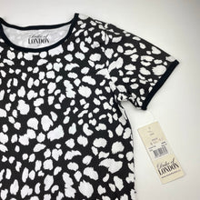 Load image into Gallery viewer, unisex Duke of LONDON, black &amp; white stretchy tee / top, NEW, size 10,  