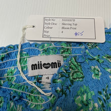 Load image into Gallery viewer, Girls Mii Love Mu, floral shirred lightweight top &amp; shorts, NEW, size 4,  