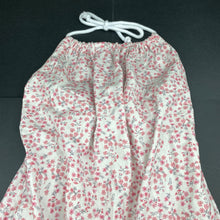 Load image into Gallery viewer, Girls Duke of LONDON, floral halter-neck hi lo dress, NEW, size 6, L: 57cm at front