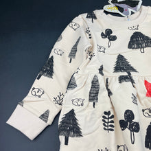 Load image into Gallery viewer, Girls Minti, thick fleece lined sweater dress, pockets, NEW, size 5, L: 60cm