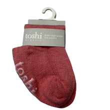 Load image into Gallery viewer, Girls Toshi, pink organic cotton blend knee high socks, NEW, size 00,  