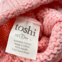 Load image into Gallery viewer, Girls Toshi, pink cable knit hat/beanie, Sz: S, circum: 52cm, NEW, size 1-2,  