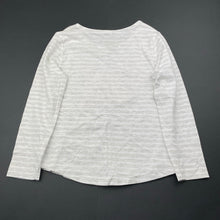 Load image into Gallery viewer, Girls H&amp;T, long sleeve tee/top, butterfly, EUC, size 4,  