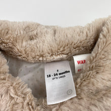 Load image into Gallery viewer, Girls Target, lined faux fur jacket, pink discolouration back &amp; sleeve, FUC, size 2,  