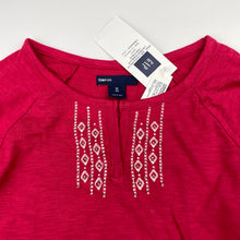 Load image into Gallery viewer, Girls GAP, embroidered cotton long sleeve tee / top, NEW, size 8,  