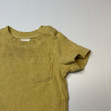 Load image into Gallery viewer, unisex Baby Berry, yellow ribbed stretchy tee / top, GUC, size 0,  