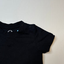 Load image into Gallery viewer, unisex Favourites, black Aust cotton tee / top, EUC, size 0,  