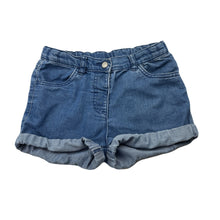 Load image into Gallery viewer, Girls H&amp;T, blue stretch denim shorts, adjustable, FUC, size 7,  