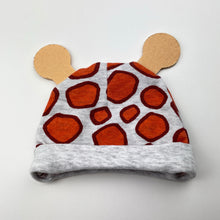 Load image into Gallery viewer, unisex That&#39;s Not My, Giraffe hat/beanie, EUC, size 0000,  