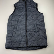 Load image into Gallery viewer, Boys Lily &amp; Dan, puffer vest / sleeveless jacket, EUC, size 9-10,  