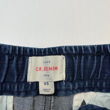 Load image into Gallery viewer, Boys Country Road, stretch denim jogger jeans, elasticated, light mark right leg, FUC, size 5,  