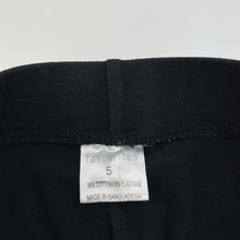 Load image into Gallery viewer, Girls Favourites, black stretchy bike shorts, GUC, size 5,  