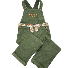 Load image into Gallery viewer, Girls embroidered, stretch corduroy overalls / dungarees, Inside leg: 39cm, GUC, size 6,  