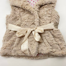 Load image into Gallery viewer, Girls Target, lined soft feel faux fur vest, GUC, size 2,  