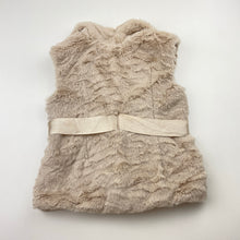 Load image into Gallery viewer, Girls Target, lined soft feel faux fur vest, GUC, size 2,  