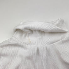 Load image into Gallery viewer, Girls Target, ribbed skivvy / roll neck top, mark under collar, FUC, size 5,  