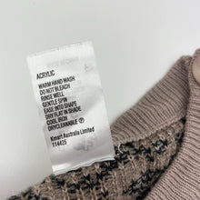 Load image into Gallery viewer, Girls H&amp;T, soft feel knit animal print dress, EUC, size 6, L: 61cm