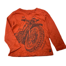 Load image into Gallery viewer, Boys Target, organic cotton long sleeve tee / top, GUC, size 5,  