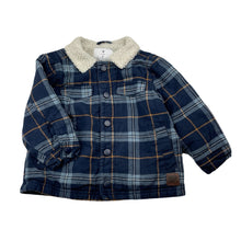 Load image into Gallery viewer, Boys Target, fleece lined wadded shirt, poppers, GUC, size 2,  