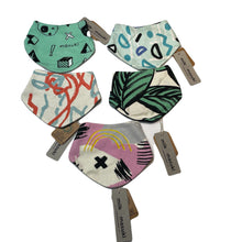 Load image into Gallery viewer, Unisex Milk &amp; Masuki, set of 5 organic cotton bibs, NEW, size 00-0,  