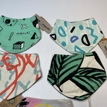 Load image into Gallery viewer, Unisex Milk &amp; Masuki, set of 5 organic cotton bibs, NEW, size 00-0,  