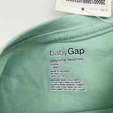 Load image into Gallery viewer, Girls GAP, spotted cotton long sleeve top, NEW, size 2,  