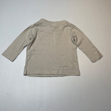 Load image into Gallery viewer, Boys Baby Berry, cotton long sleeve tee / top, digger, EUC, size 00,  