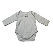 Load image into Gallery viewer, Unisex Baby Berry, cotton bodysuit / romper, EUC, size 00000,  
