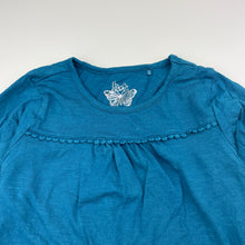 Load image into Gallery viewer, Girls H&amp;T, long sleeve cotton tee / top, EUC, size 6,  