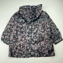 Load image into Gallery viewer, Boys H&amp;T, lightweight zip up spray jacket, EUC, size 3,  