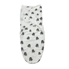 Load image into Gallery viewer, Unisex Daisy Gro, organic cotton swaddle wrap, EUC, size 0000-000,  