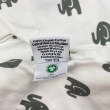 Load image into Gallery viewer, Unisex Daisy Gro, organic cotton swaddle wrap, EUC, size 0000-000,  