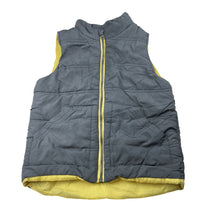 Load image into Gallery viewer, Boys Target, grey puffer vest / sleeveless jacket, FUC, size 4,  