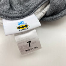 Load image into Gallery viewer, Boys DC Comics, Batman fleece lined hoodie sweater, EUC, size 7,  