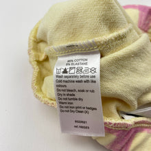 Load image into Gallery viewer, Girls Eve Girl, checked stretchy cotton blend shorts, elasticated, FUC, size 3,  
