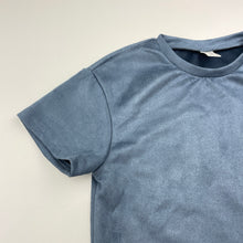 Load image into Gallery viewer, Girls SHEIN, blue velour short sleeve top, EUC, size 6,  