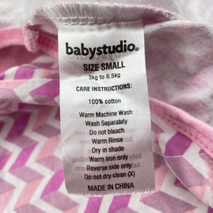 Girls Baby Studio, lightweight cotton swaddle bag, 3kg - 6.5kg, EUC, size 000-00,  