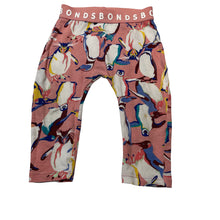 Load image into Gallery viewer, Girls Bonds, stretchy leggings, penguins, mark left knee, FUC, size 0,  