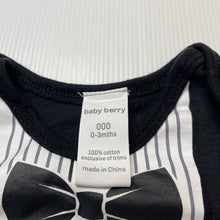 Load image into Gallery viewer, Boys Baby Berry, soft cotton bodysuit / romper, EUC, size 000,  