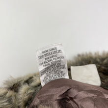 Load image into Gallery viewer, Girls Target, lined faux fur vest, single button fasten, GUC, size 7,  
